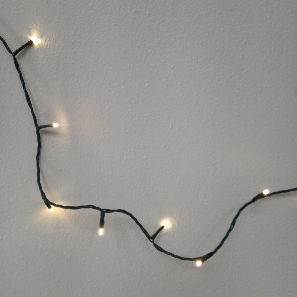 Amazing Seasons Low Voltage 600LED Starry Light Set Warm White